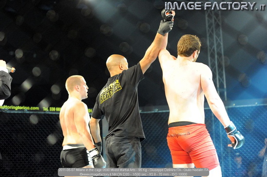2011-05-07 Milano in the cage 0590 Mixed Martial Arts - 95 Kg - Giuseppe DellAira ITA - Giulio Nadalin ITA